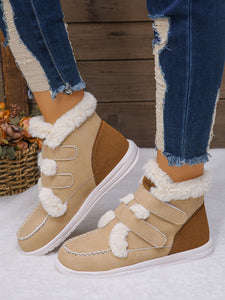 Faux Fur Round Toe Flat Boots